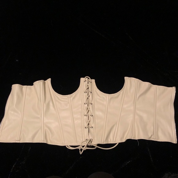 underbust corset - Picture 3 of 4
